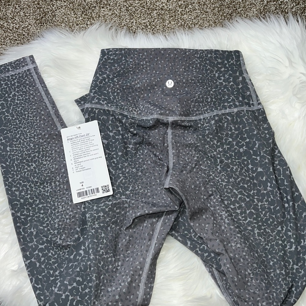 NWT Lululemon Align Leggings size 4 in color City Camo silver drop multi